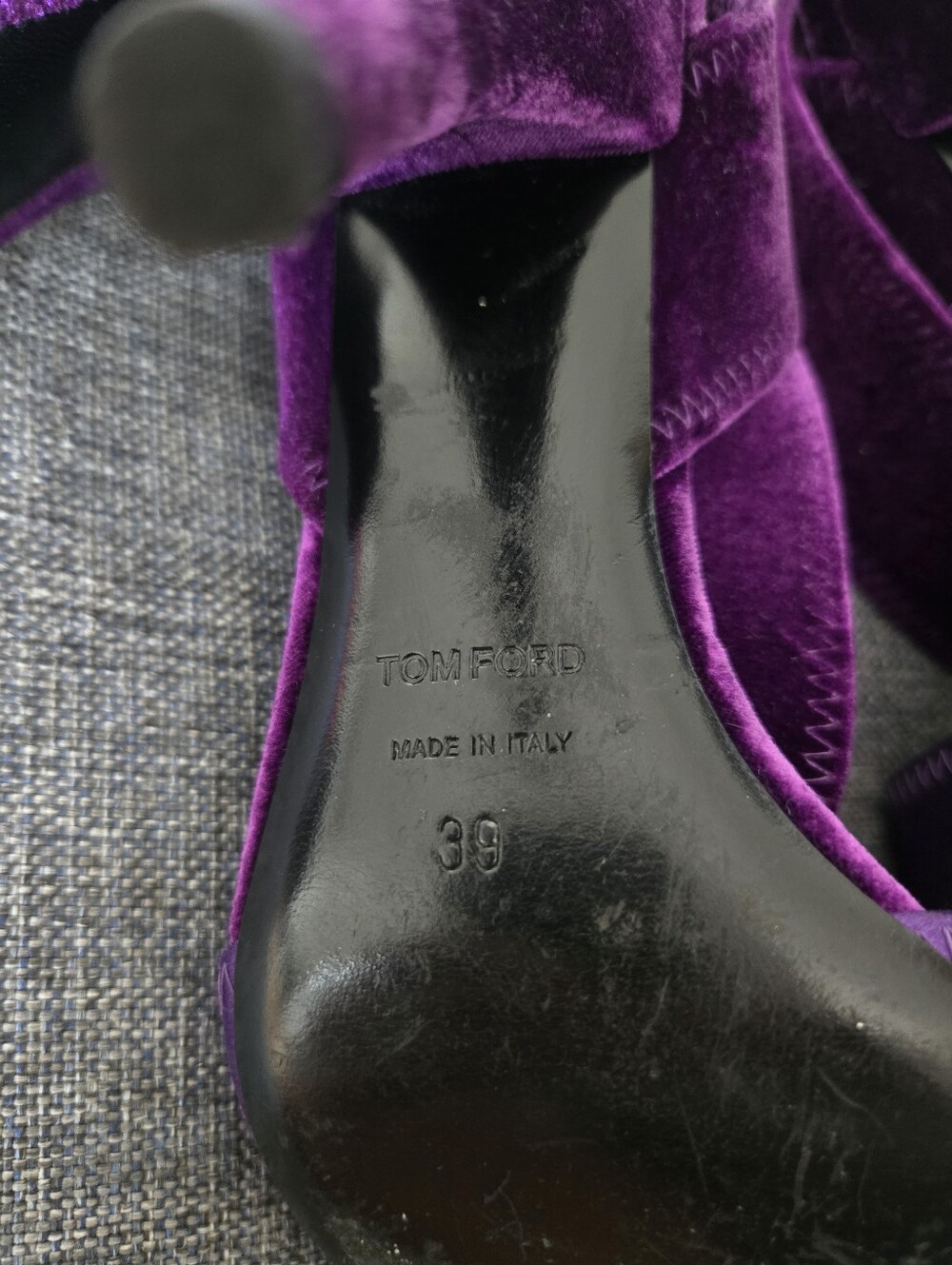 TOM FORD Velvet D'orsay Pumps Heels Size US 8.5/ EUR 39 Purple Leather - Picture 8 of 14